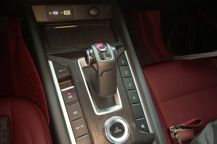 Used Great Wall Poer 2023 2.0T Off-Road Version Automatic Diesel Four-Wheel Drive High-End Edition Interior 4