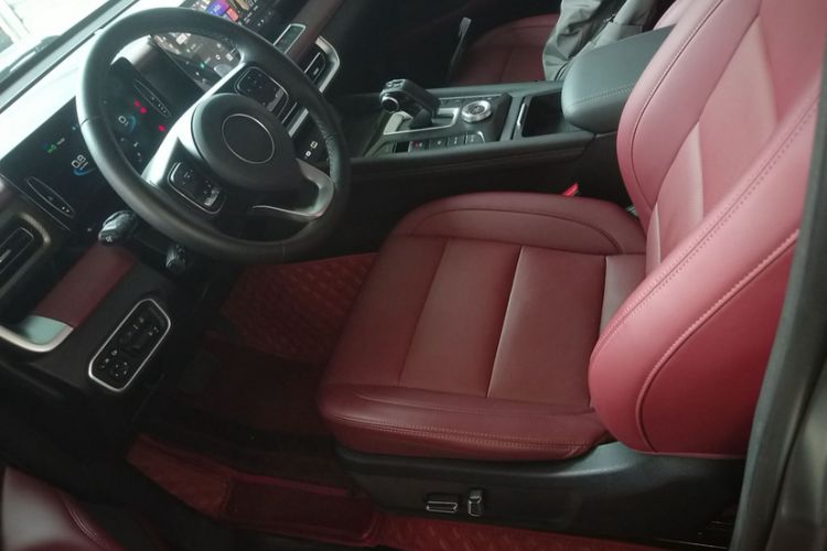 Used Great Wall Poer 2023 2.0T Off-Road Version Automatic Diesel Four-Wheel Drive High-End Edition Interior 5