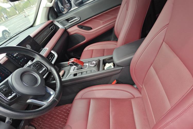 Used Great Wall Poer 2023 2.0T Off-Road Version Automatic Diesel Four-Wheel Drive High-End Edition Left Front Seat