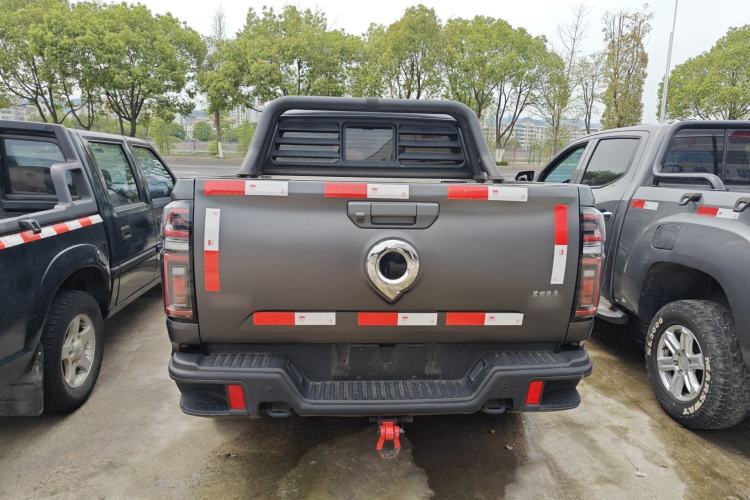 Used Great Wall Poer 2023 2.0T Off-Road Version Automatic Diesel Four-Wheel Drive High-End Edition Rear