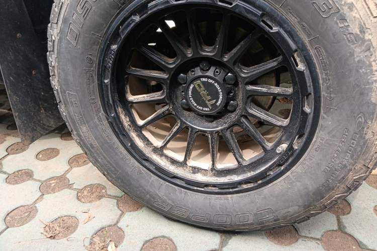 Used Great Wall Poer 2023 2.0T Off-Road Edition Automatic Gasoline 4x4 Mount Everest Version Right Front Wheel Hub