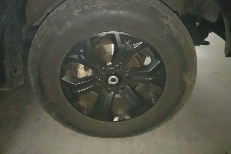 Used Great Wall Poer 2023 2.0T Off-Road Edition Automatic Gasoline 4x4 Mount Everest Version Right Front Wheel Hub