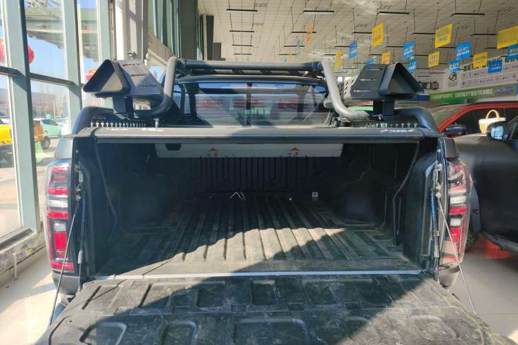 Used Great Wall Poer 2023 2.0T Firebolt Version GW4C20B Trunk