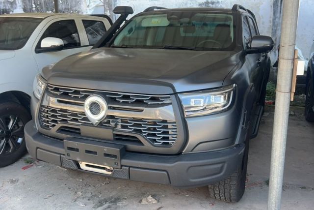 Used Great Wall Poer 2023 2.0T Off-Road Version Automatic Diesel Four-Wheel Drive High-End Edition
