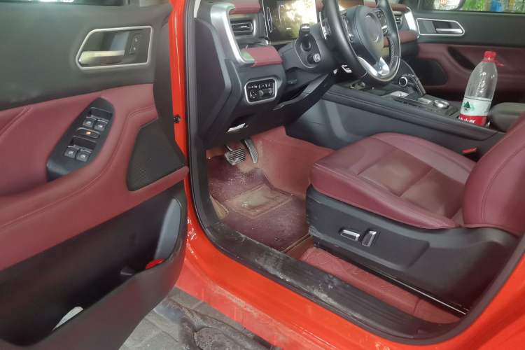 Used Great Wall Poer 2023 2.0T Off-Road Edition Automatic Diesel 4x4 Limited Edition Driver Seat