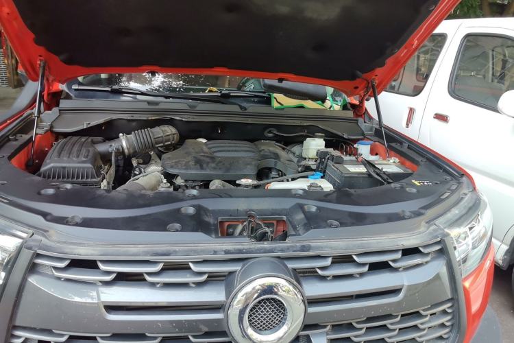 Used Great Wall Poer 2023 2.0T Off-Road Edition Automatic Diesel 4x4 Limited Edition Engine Bay