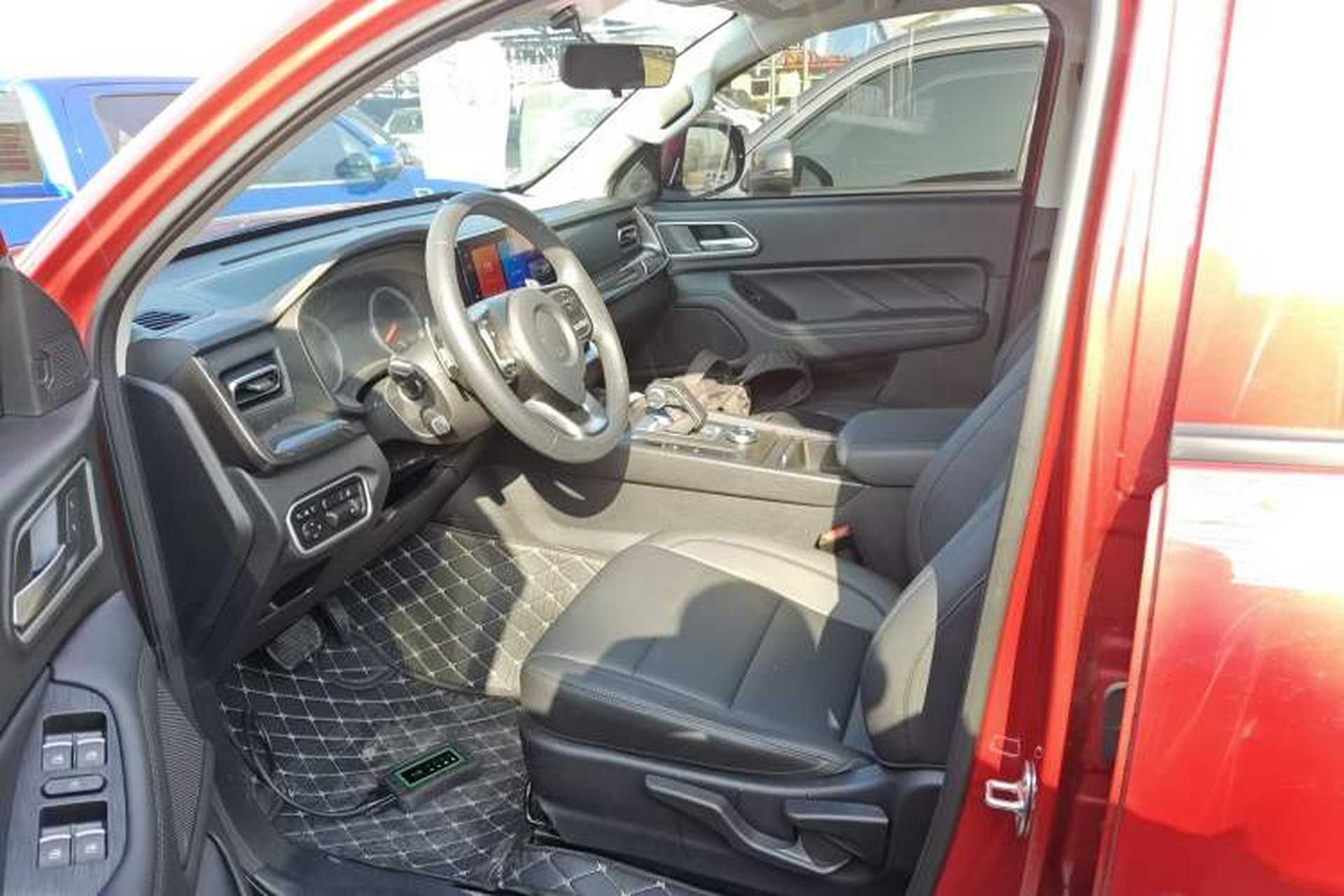 Used Great Wall Poer 2023 2.0T Commercial Version Automatic Gasoline 4x4 Elite Long-Box GW4C20B Driver Seat