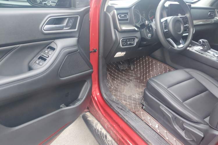 Used Great Wall Poer 2023 2.0T Commercial Version Automatic Gasoline Two-Wheel Drive Elite Trim with Long Bed – GW4C20B Driver Seat