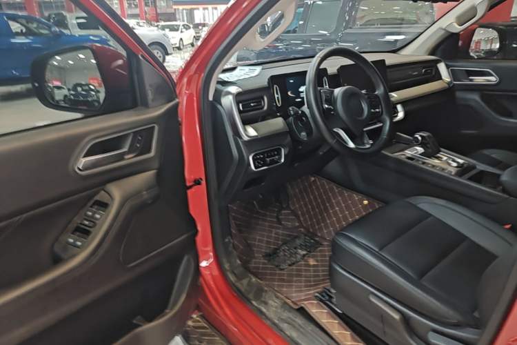 Used Great Wall Poer 2023 2.0T Passenger Version Automatic Diesel 4x4 Comfort Trim – GW4D20M Driver Seat