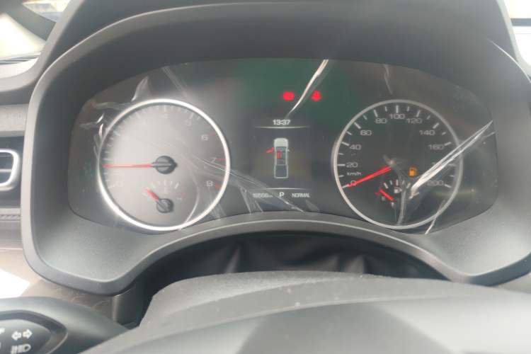 Used Great Wall Poer 2023 2.0T Commercial Version Automatic Gasoline Two-Wheel Drive Elite Trim with Long Bed – GW4C20B Instrument Cluster