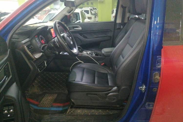 Used Great Wall Poer 2023 2.0T Commercial Version Automatic Diesel 4x4 Elite Long-Box GW4D20M Left Front Seat