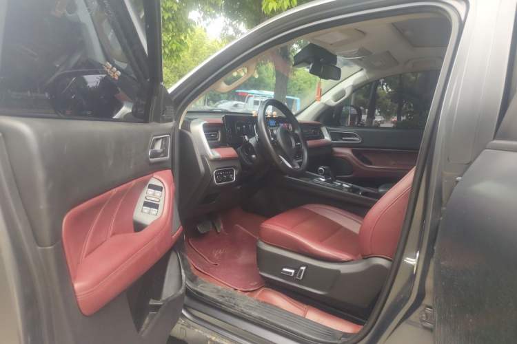 Used Great Wall Poer 2023 2.0T Off-Road Edition Automatic Diesel 4x4 Mount Everest Version Driver Seat