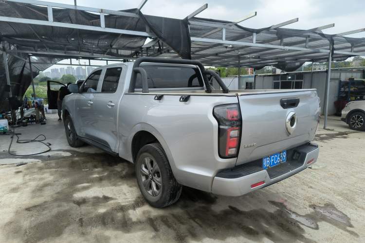 Used Great Wall Poer 2023 2.0T Commercial Version Automatic Diesel Two-Wheel Drive Elite Trim with Long Bed – GW4D20M Exterior 5