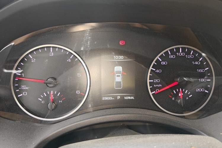 Used Great Wall Poer 2023 2.0T Commercial Version Automatic Diesel Two-Wheel Drive Elite Trim with Long Bed – GW4D20M Instrument Cluster