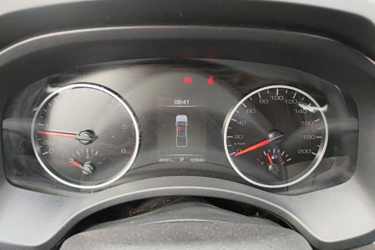 Used Great Wall Poer 2023 2.0T Commercial Version Automatic Diesel Two-Wheel Drive Elite Trim with Long Bed – GW4D20M Instrument Cluster