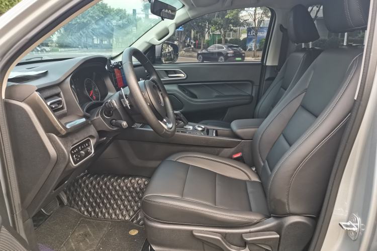 Used Great Wall Poer 2023 2.0T Commercial Version Automatic Diesel 4x4 Elite Long-Box GW4D20M Interior 2