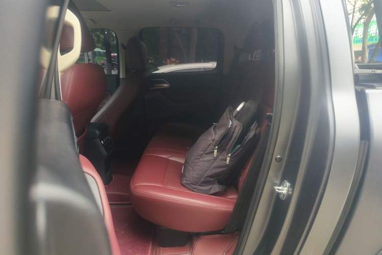 Used Great Wall Poer 2023 2.0T Off-Road Edition Automatic Diesel 4x4 Mount Everest Version Left Rear Seat