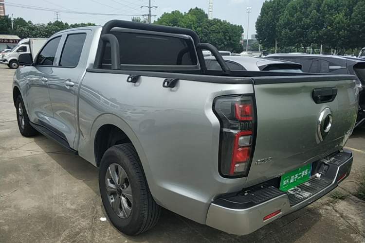 Used Great Wall Poer 2023 2.0T Commercial Version Automatic Diesel Two-Wheel Drive Elite Trim with Long Bed – GW4D20M Rear Left 45 Deg