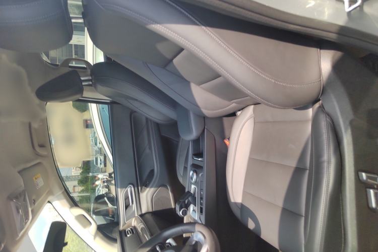 Used Great Wall Poer 2023 2.0T Commercial Version Automatic Diesel 4x4 Elite Long-Box GW4D20M Right Front Seat