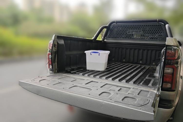 Used Great Wall Poer 2023 2.0T Commercial Version Automatic Diesel Two-Wheel Drive Elite Trim with Long Bed – GW4D20M Trunk