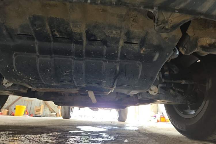 Used Great Wall Poer 2023 2.0T Commercial Version Automatic Gasoline 4x4 Navigation-Ready Long-Box GW4C20B Chassis Front
