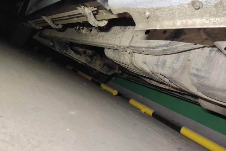 Used Great Wall Poer 2023 2.0T Commercial Version Automatic Gasoline Two-Wheel Drive Elite Trim with Long Bed – GW4C20B Chassis Rear Left