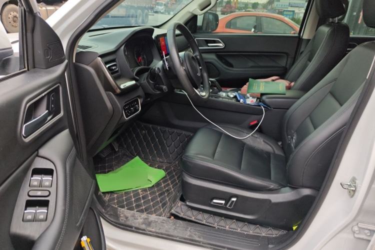 Used Great Wall Poer 2023 2.0T Commercial Version Automatic Diesel 4x4 Elite Standard Box GW4D20M Driver Seat
