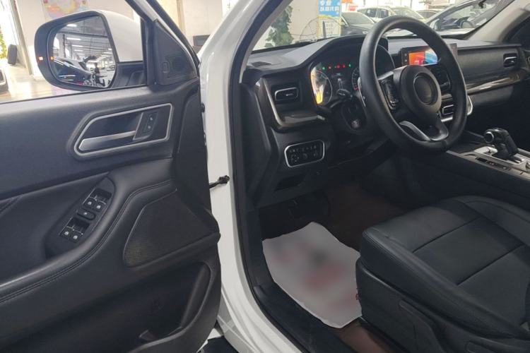 Used Great Wall Poer 2023 2.0T Commercial Version Automatic Diesel 4x4 Elite Long-Box GW4D20M Driver Seat