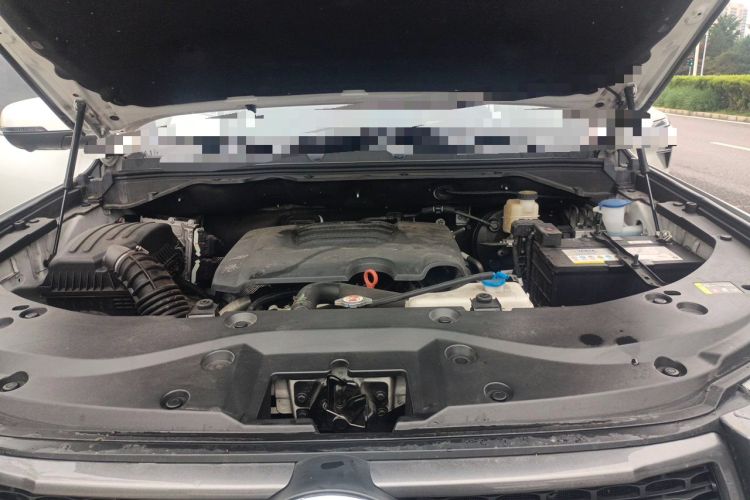 Used Great Wall Poer 2023 2.0T Passenger Version Automatic Gasoline Two-Wheel Drive Comfort Trim – GW4C20B Engine Bay