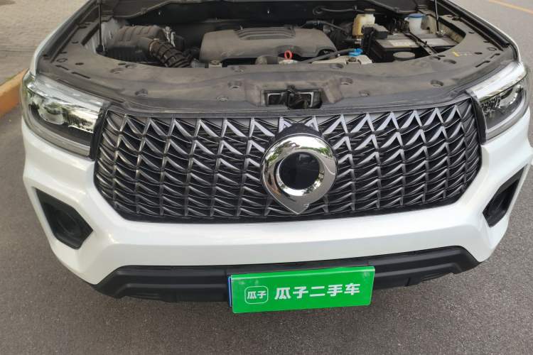 Used Great Wall Poer 2023 2.0T Commercial Version Automatic Gasoline Two-Wheel Drive Elite Trim with Long Bed – GW4C20B Engine Bay