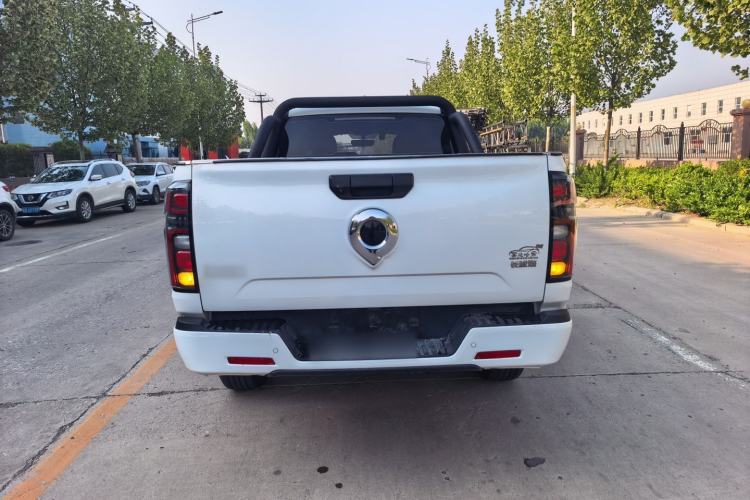 Used Great Wall Poer 2023 2.0T Commercial Version Automatic Gasoline Two-Wheel Drive Elite Trim with Long Bed – GW4C20B Exterior 4