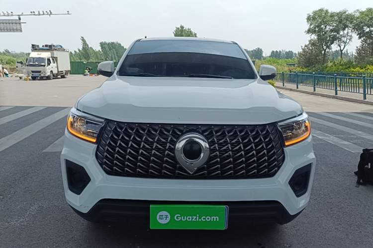 Used Great Wall Poer 2023 2.0T Commercial Version Automatic Diesel Two-Wheel Drive Elite Trim with Long Bed – GW4D20M Front