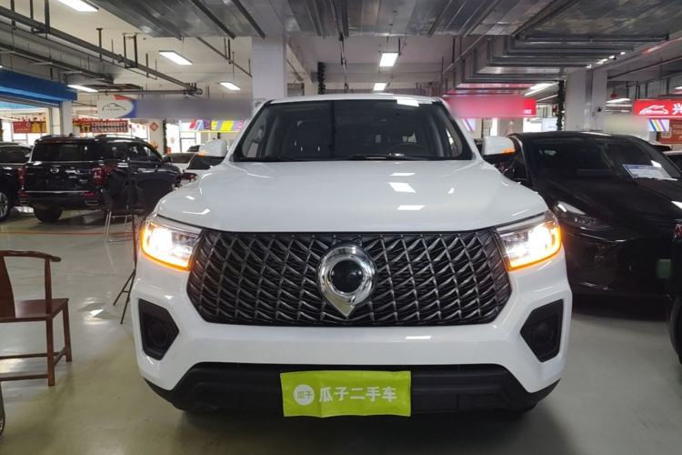 Used Great Wall Poer 2023 2.0T Commercial Version Automatic Diesel 4x4 Elite Long-Box GW4D20M Front
