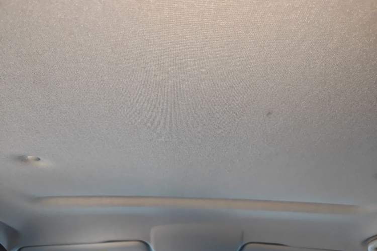 Used Great Wall Poer 2023 2.0T Commercial Version Automatic Diesel 4x4 Elite Long-Box GW4D20M Headliner
