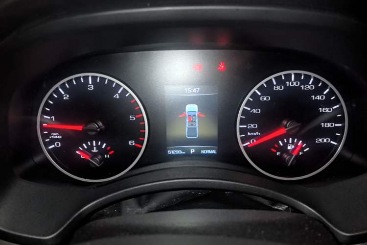 Used Great Wall Poer 2023 2.0T Commercial Version Automatic Diesel Two-Wheel Drive Elite Trim with Long Bed – GW4D20M Instrument Cluster