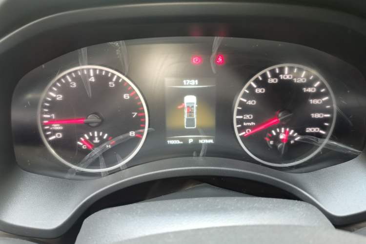 Used Great Wall Poer 2023 2.0T Commercial Version Automatic Gasoline Two-Wheel Drive Elite Trim with Long Bed – GW4C20B Instrument Cluster