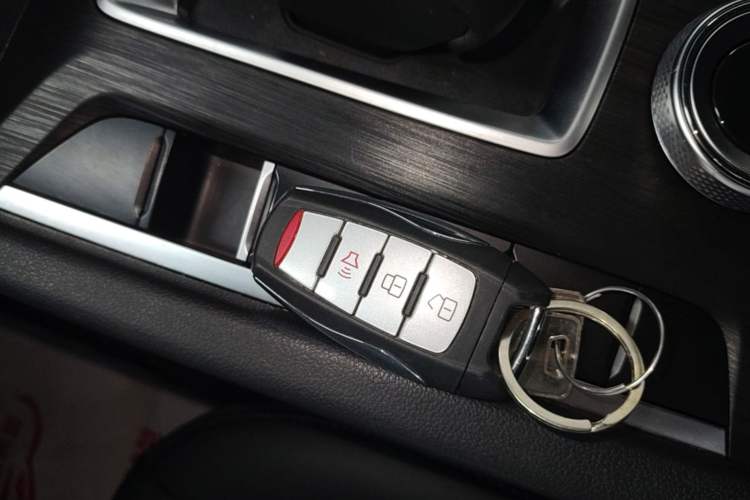 Used Great Wall Poer 2023 2.0T Commercial Version Automatic Diesel 4x4 Elite Long-Box GW4D20M Interior 1