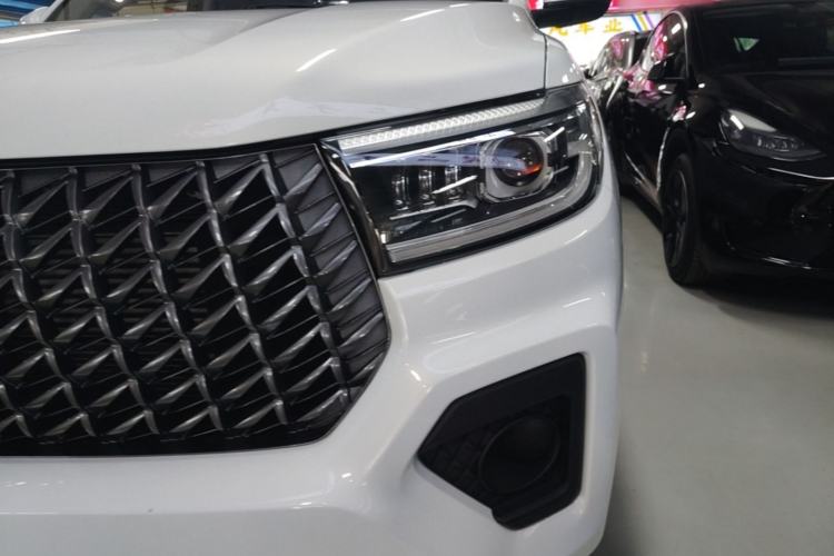Used Great Wall Poer 2023 2.0T Commercial Version Automatic Diesel 4x4 Elite Long-Box GW4D20M Left Front Headlight