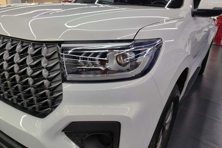 Used Great Wall Poer 2023 2.0T Commercial Version Automatic Gasoline 4x4 Elite Long-Box GW4C20B Left Front Headlight