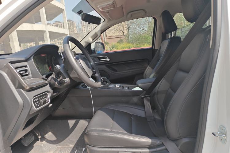 Used Great Wall Poer 2023 2.0T Commercial Version Automatic Diesel 4x4 Elite Long-Box GW4D20M Left Front Seat