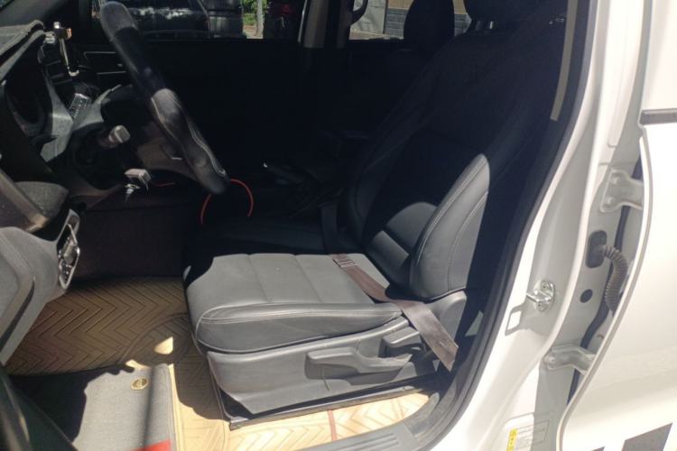 Used Great Wall Poer 2023 2.0T Commercial Version Manual Diesel 4x4 Elite Long-Box GW4D20M Left Front Seat
