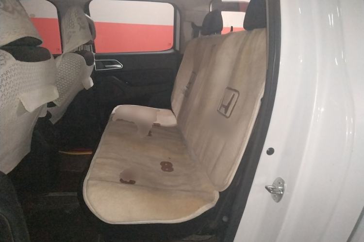 Used Great Wall Poer 2023 2.0T Commercial Version Automatic Diesel 4x4 Elite Long-Box GW4D20M Left Rear Seat