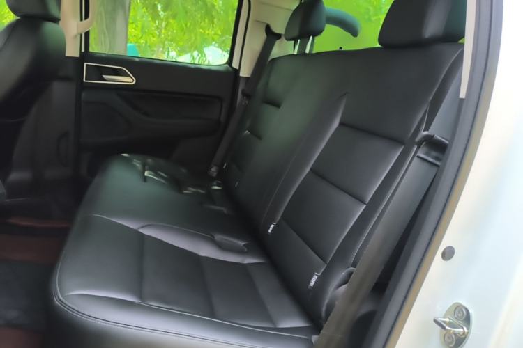 Used Great Wall Poer 2023 2.0T Commercial Version Automatic Gasoline 4x4 Elite Long-Box GW4C20B Left Rear Seat