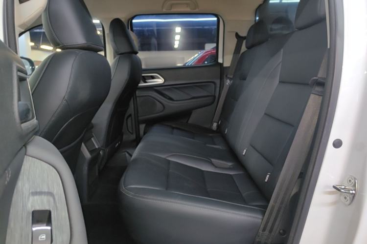 Used Great Wall Poer 2023 2.0T Commercial Version Automatic Gasoline 4x4 Elite Long-Box GW4C20B Left Rear Seat