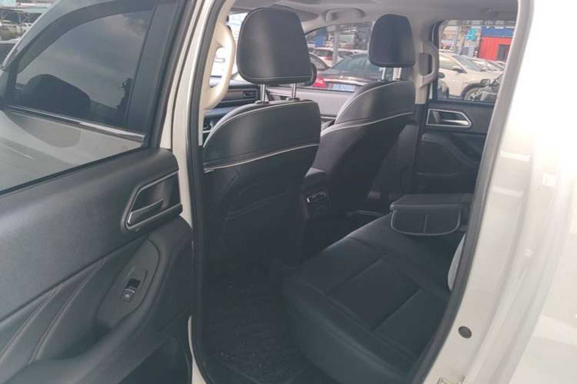 Used Great Wall Poer 2023 2.0T Passenger Version Automatic Diesel 4x4 Comfort Trim – GW4D20M Left Rear Seat