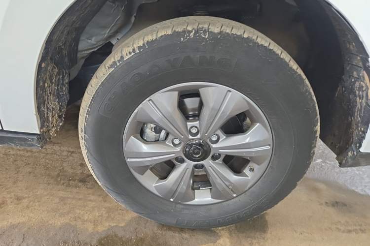 Used Great Wall Poer 2023 2.0T Commercial Version Automatic Gasoline 4x4 Navigation-Ready Long-Box GW4C20B Right Front Wheel Hub