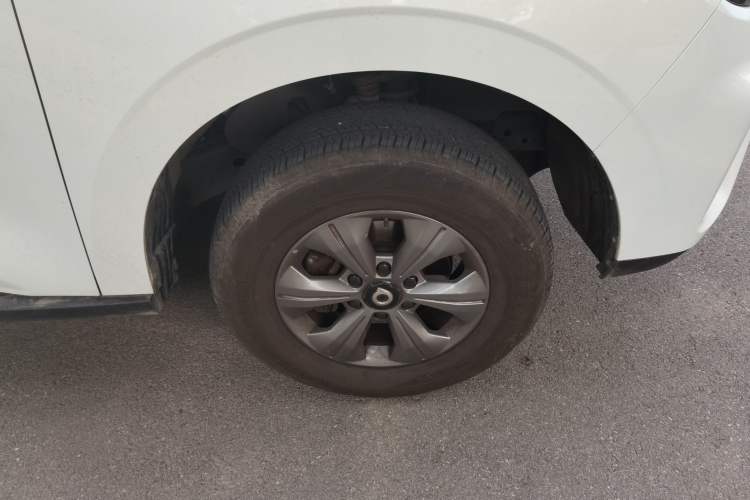 Used Great Wall Poer 2023 2.0T Commercial Version Automatic Gasoline Two-Wheel Drive Elite Trim with Long Bed – GW4C20B Right Front Wheel Hub