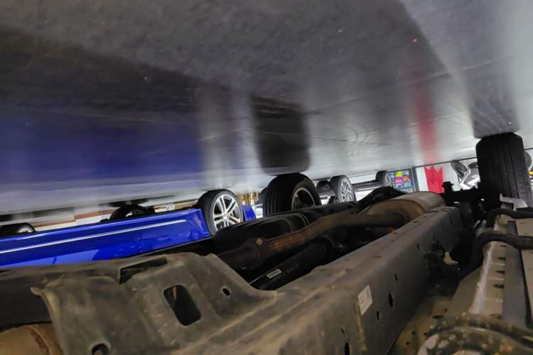 Used Great Wall Poer 2023 2.0T Commercial Version Automatic Gasoline 4x4 Elite Long-Box GW4C20B Right Side Sill