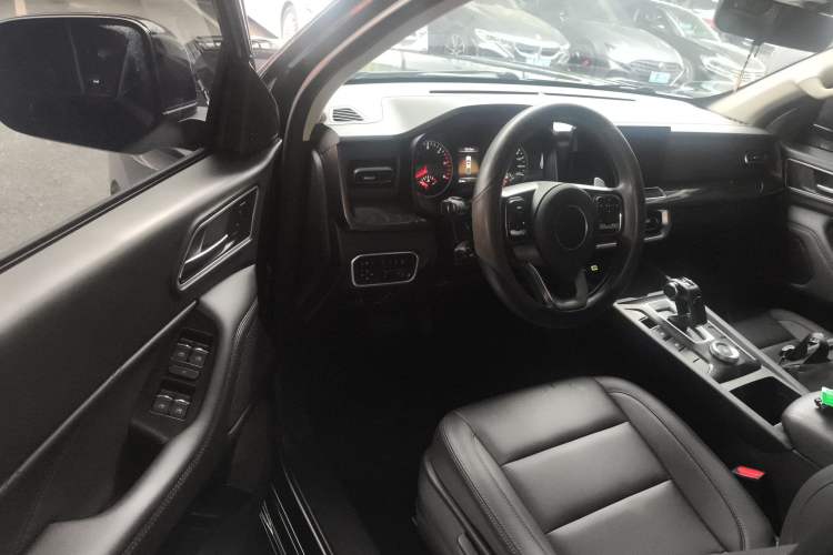 Used Great Wall Poer 2024 2.4T Commercial Version Automatic Diesel 4x4 Elite Edition Driver Seat
