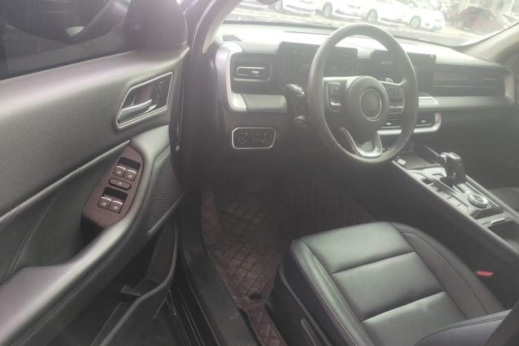 Used Great Wall Poer 2024 2.4T Passenger Version Automatic Diesel 4x4 Comfort Trim Driver Seat